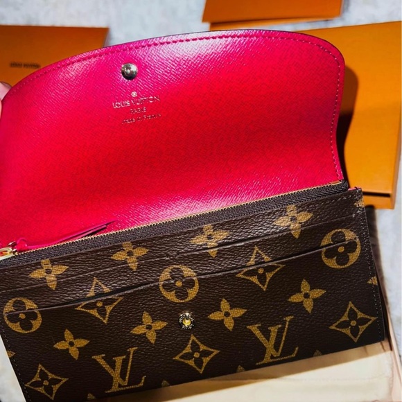 Louis Vuitton Emilie Wallet - Picture 10 of 10